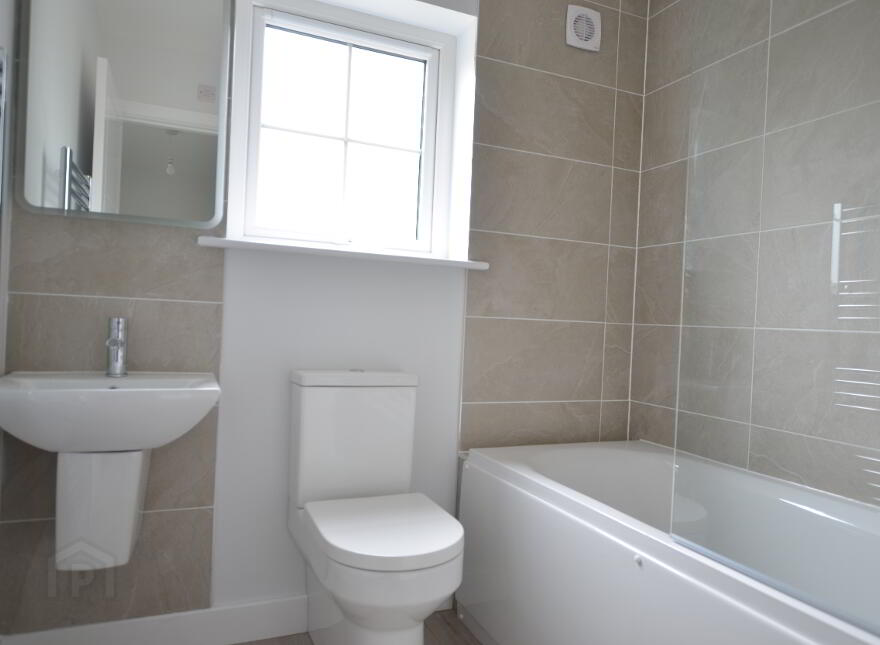 The Clarendon, South Lake Park, Lurgan, Portadown, Craigavon