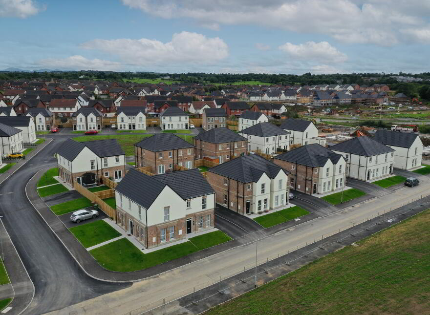 The Clarendon, South Lake Park, Lurgan, Portadown, Craigavon