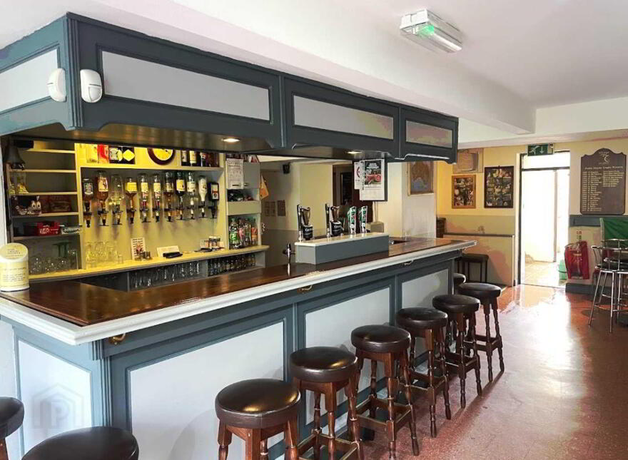 Arch Bar, Main Street, Herbertstown, V35T9K2