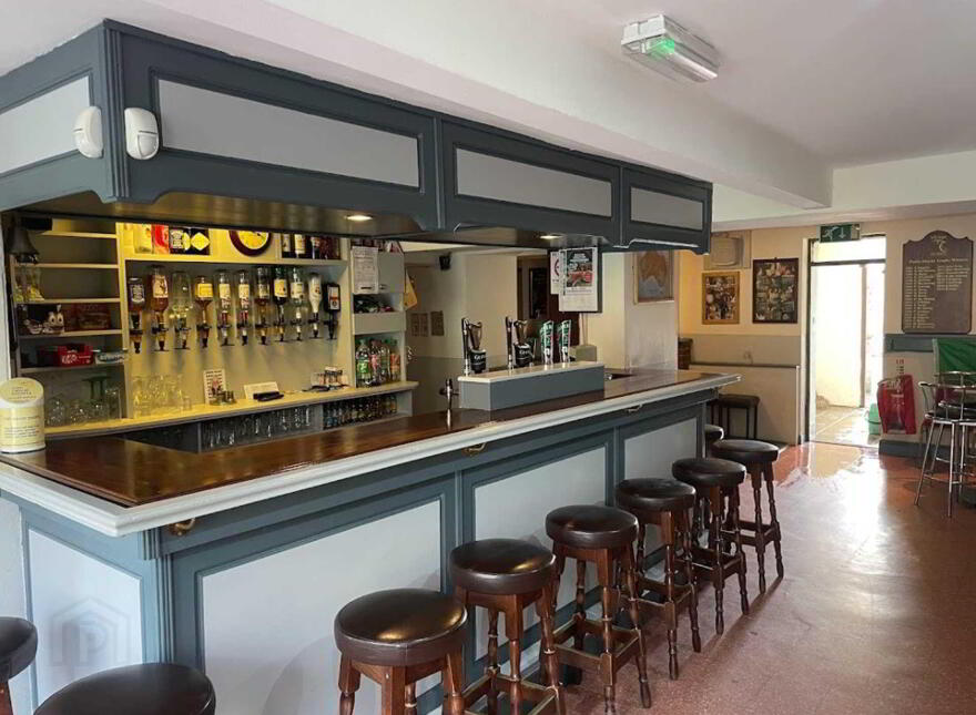 Arch Bar, Main Street, Herbertstown, V35T9K2