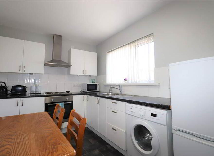 101 Moss Road, Lambeg, Lisburn, BT27 4NX