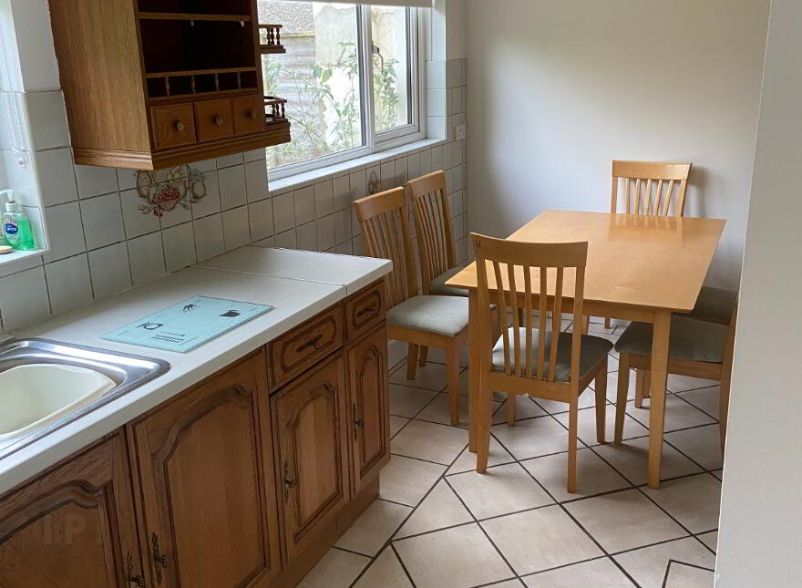 Clonlee Drive, Newtownards ROAD, Belfast, BT4 3DA