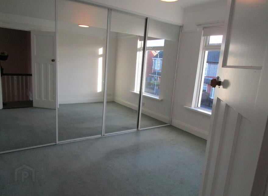 Clonlee Drive, Newtownards ROAD, Belfast, BT4 3DA