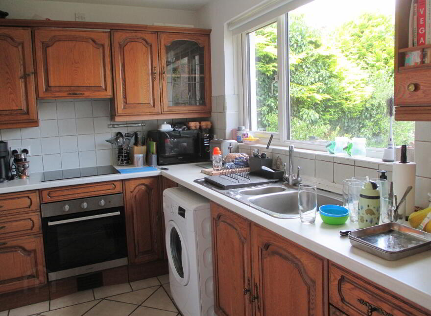 Clonlee Drive, Newtownards ROAD, Belfast, BT4 3DA