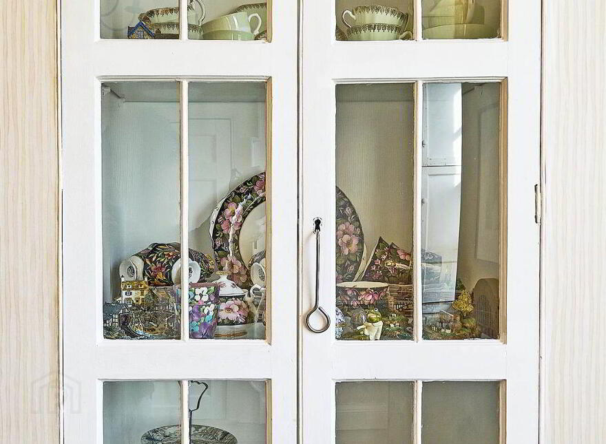 'Rosebank House', 8 Millisle Road, Donaghadee, BT21 0HY