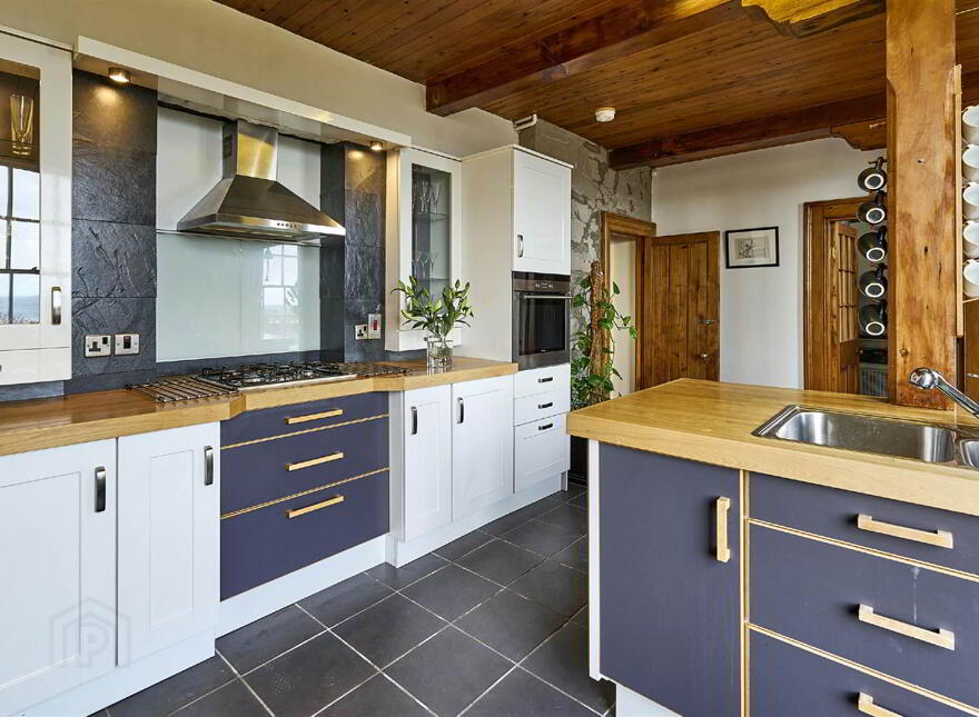 'Rosebank House', 8 Millisle Road, Donaghadee, BT21 0HY