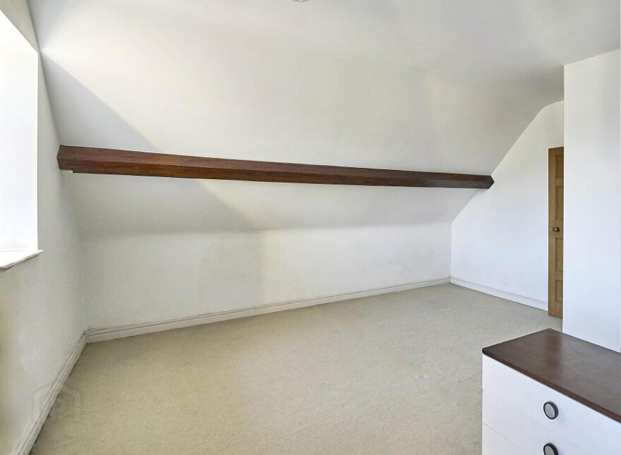 'Rosebank House', 8 Millisle Road, Donaghadee, BT21 0HY