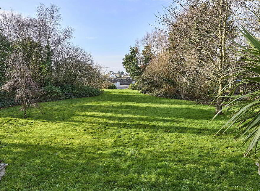 'Rosebank House', 8 Millisle Road, Donaghadee, BT21 0HY
