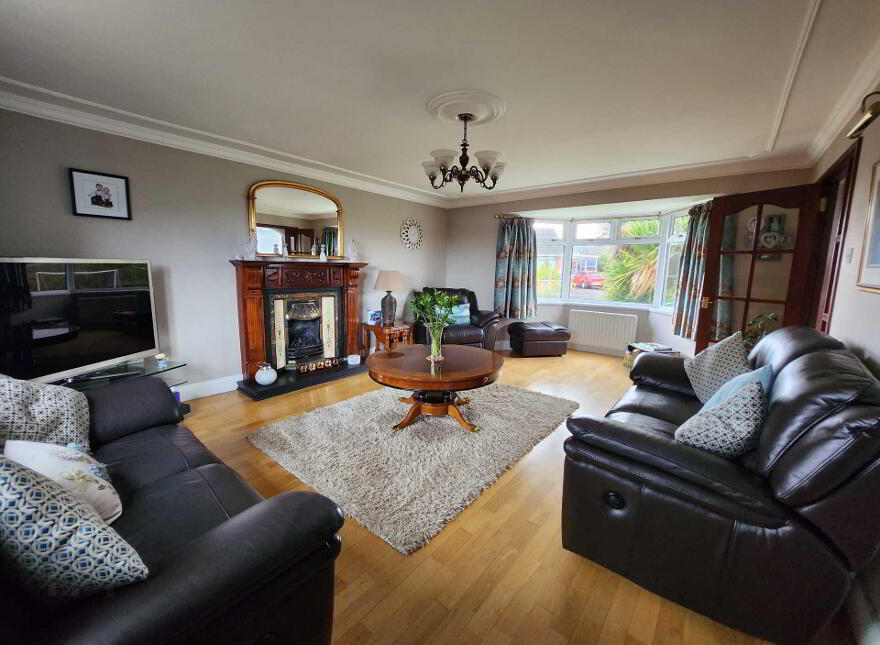 19 Carrickburn Road, Carrickfergus, BT38 7ND
