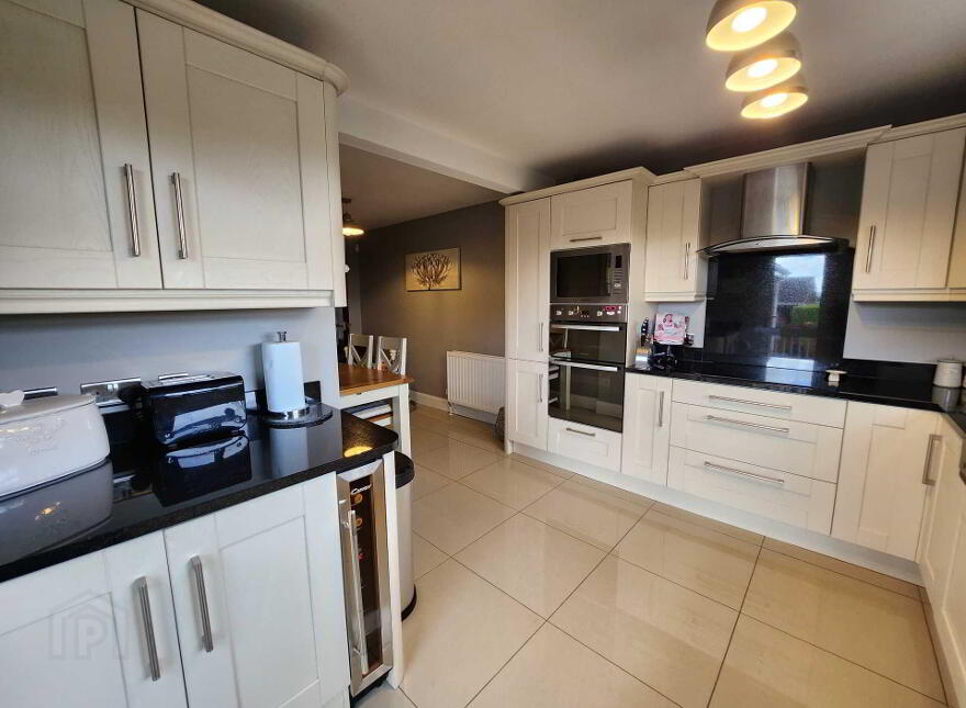 19 Carrickburn Road, Carrickfergus, BT38 7ND