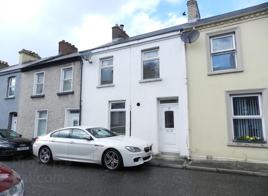 27 Benvarden Avenue, Derry, BT47 2AS photo