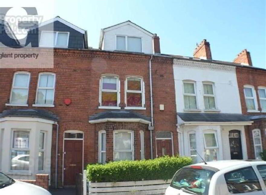 140 Dunluce Avenue, Belfast, BT9 7AZ photo