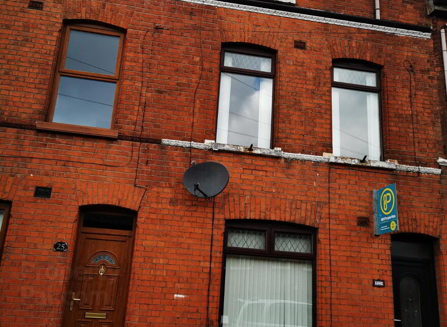 23 Ainsworth Avenue, Belfast, BT13 3EN photo