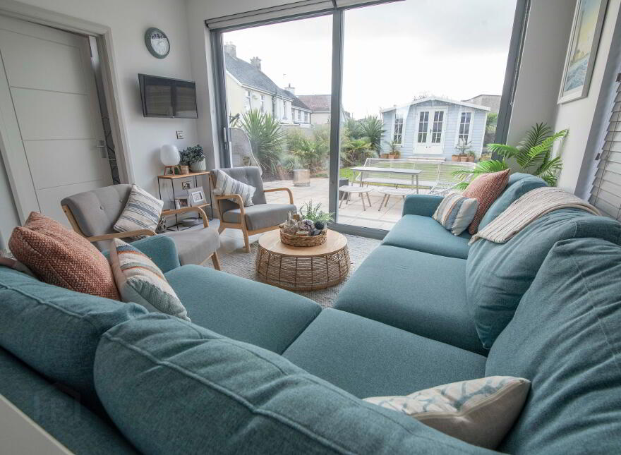2 Nursery Mews (holiday Let), Portstewart, BT55 7NT