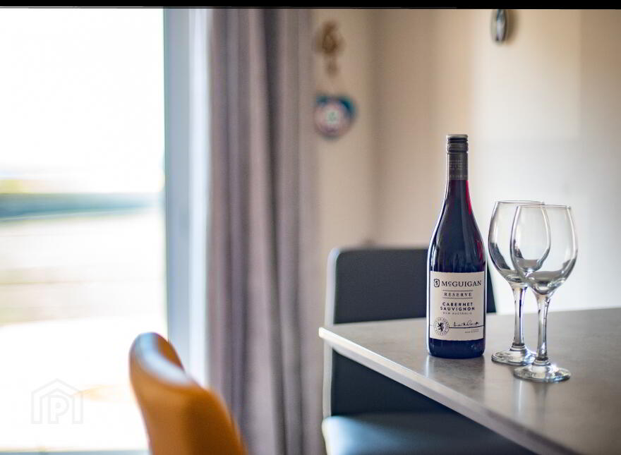 Ocean View, 48 West Strand Avenue, Portrush, BT56 8FD