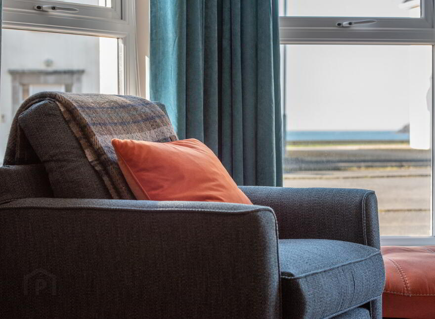 Ocean View, 48 West Strand Avenue, Portrush, BT56 8FD