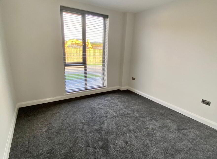 4, Lakeside Mews, Coleraine, BT52 2FP