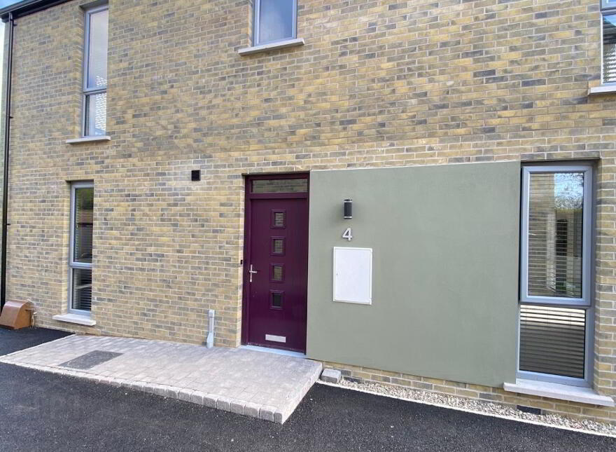 4, Lakeside Mews, Coleraine, BT52 2FP