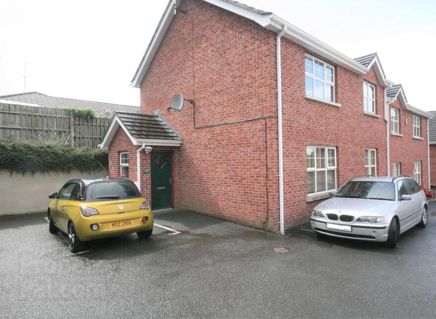 10 Old Railway View, Banbridge Road, Dromore, BT25 1NU photo