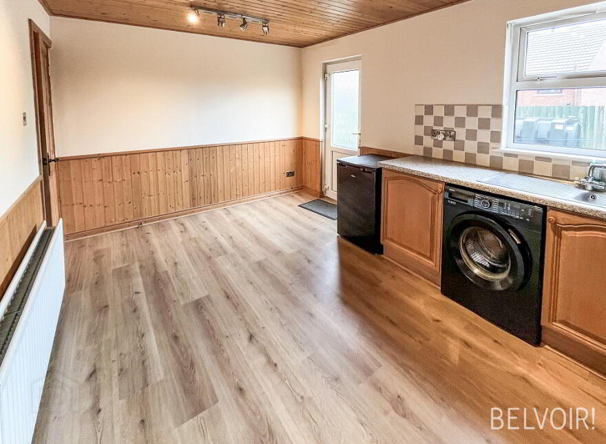 45 Hilden Court, Lisburn, BT27 4YL