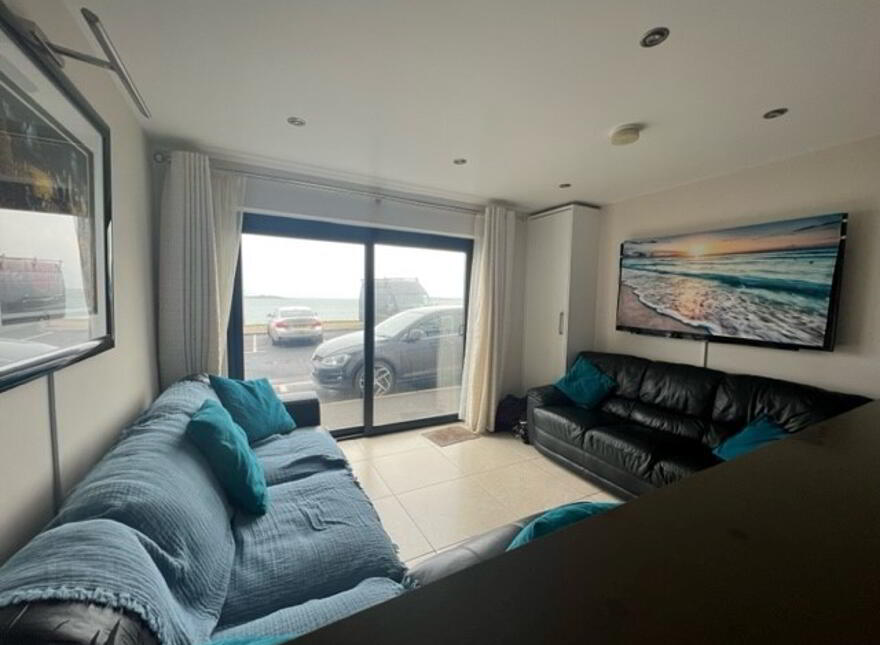 2 Island View, 4 Bath Terrace, (Student Let), Portrush, BT56 8AN