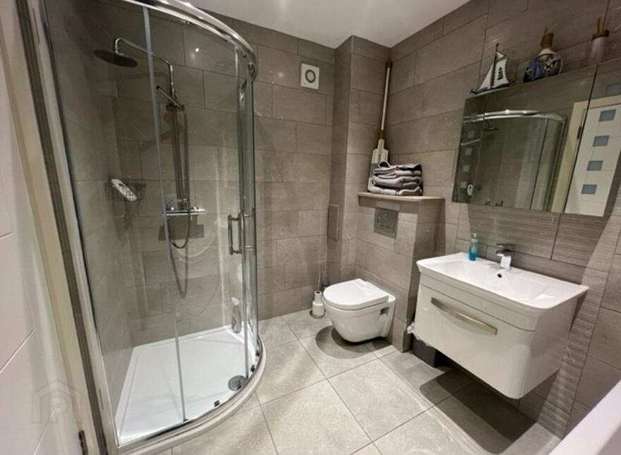 2 Island View, 4 Bath Terrace, (Student Let), Portrush, BT56 8AN