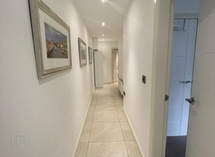 2 Island View, 4 Bath Terrace, (Student Let), Portrush, BT56 8AN