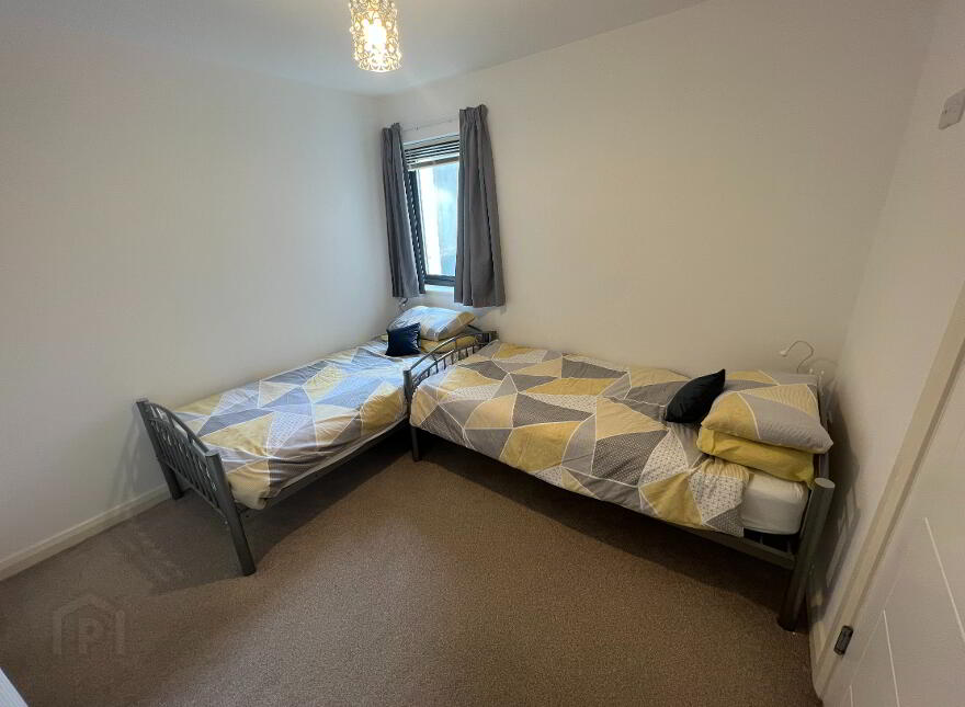 2 Island View, 4 Bath Terrace, (Student Let), Portrush, BT56 8AN