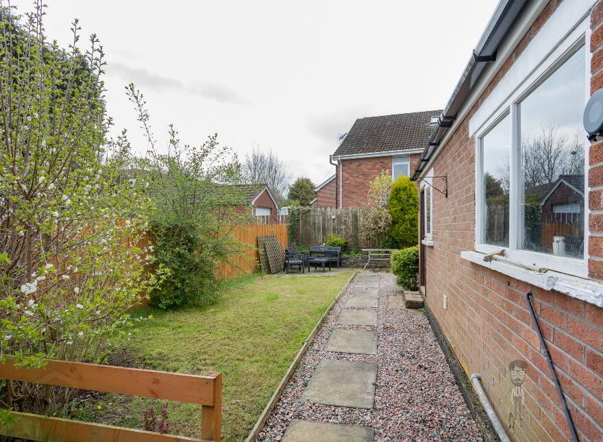 14 Hillview Park, Glengormley, BT36 5HW