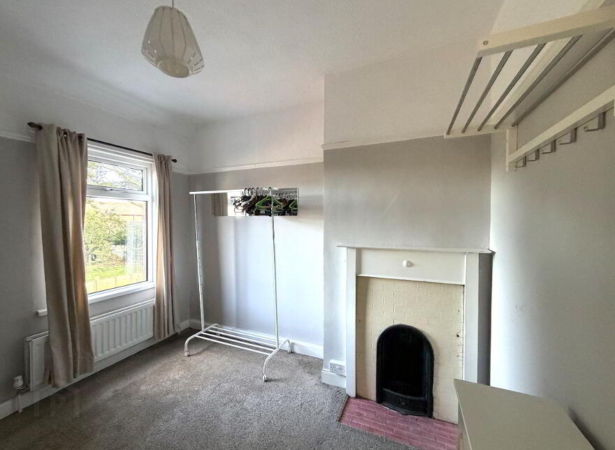 35 Holland Drive, Ballyhackamore, Belfast, BT5 6EH
