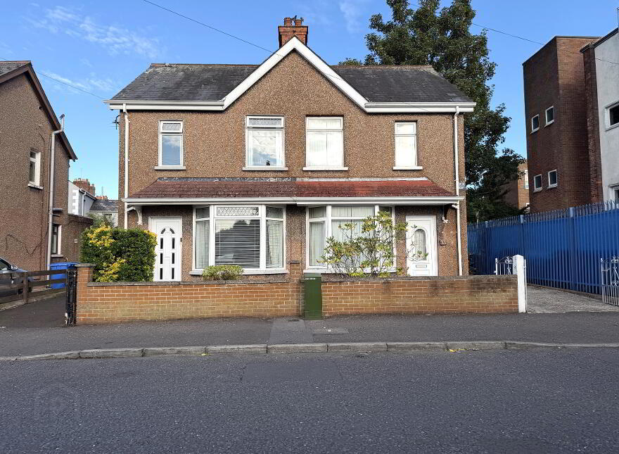 35 Holland Drive, Ballyhackamore, Belfast, BT5 6EH photo