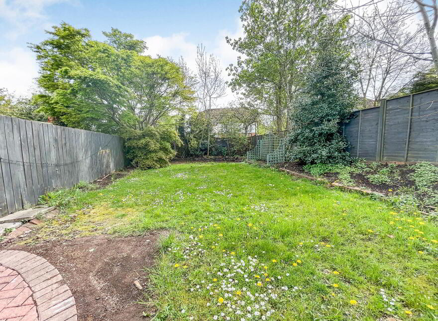 27 Old Mill Heights, Hillsborough, BT26 6RF