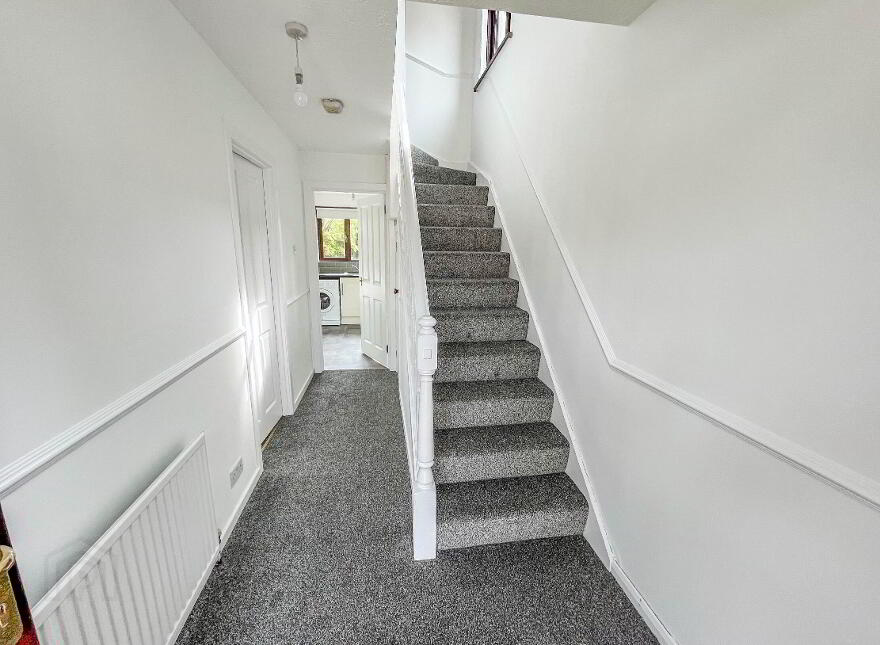 27 Old Mill Heights, Hillsborough, BT26 6RF