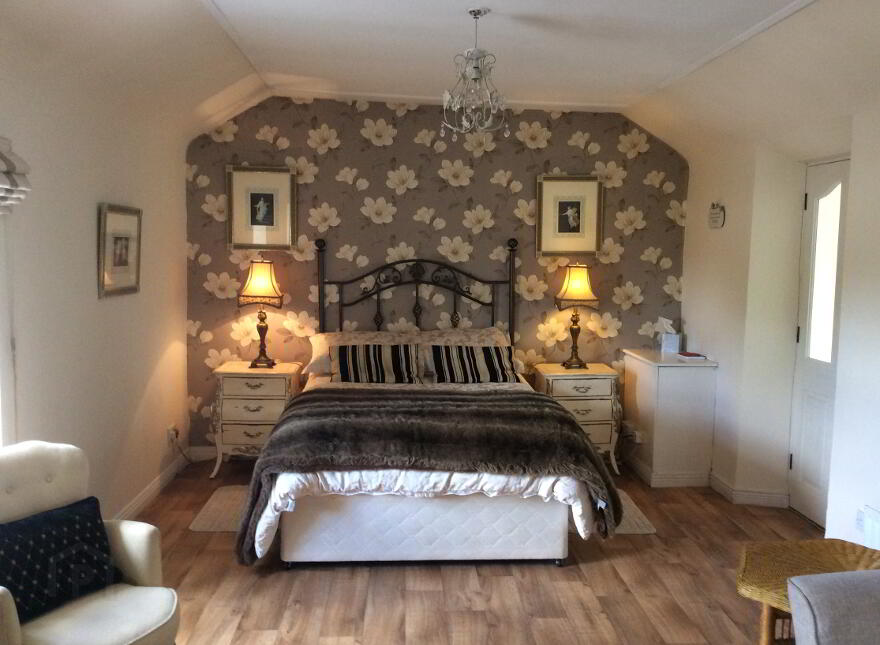 16A Whitehouse Road, Derry, BT48 0NE