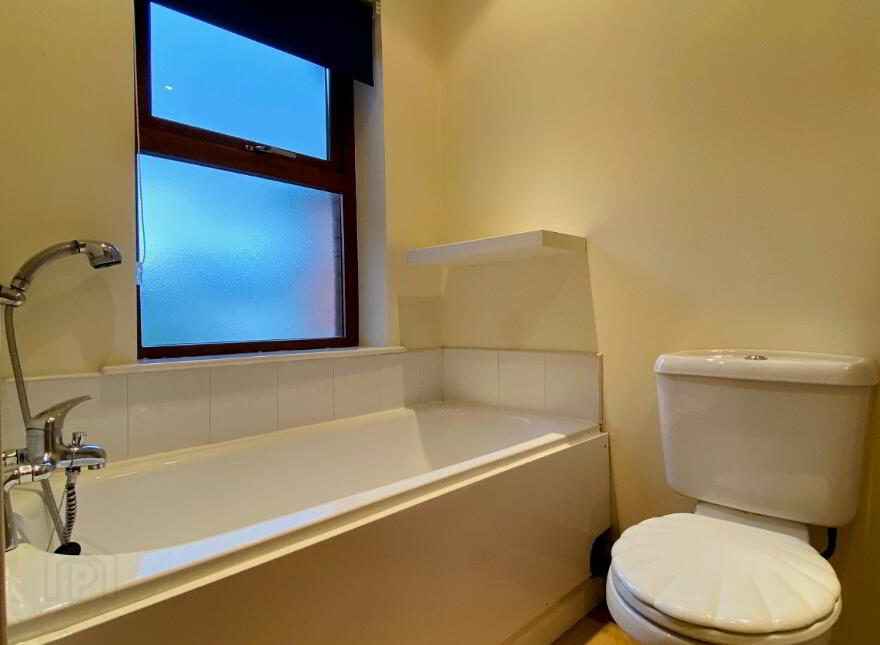 21 Oakdene Drive, Belfast, BT4 1LD