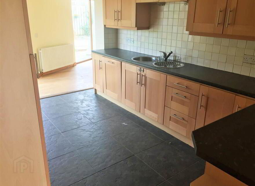 3 Cove Crescent, Groomsport, BT19 6HW