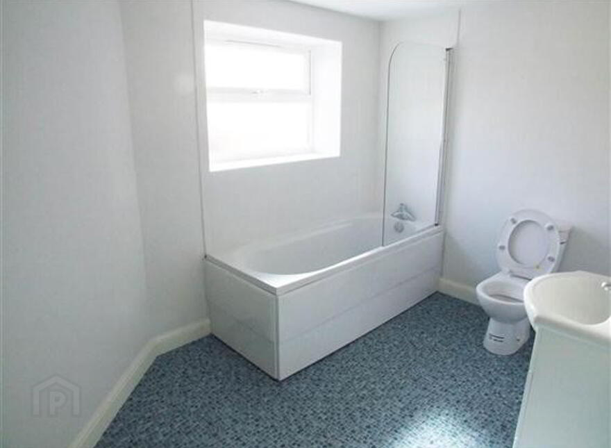 Flat 3-13 Dunluce Avenue, Belfast, BT9 7AW
