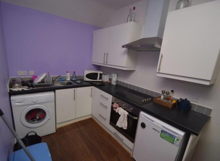 Flat 3-13 Dunluce Avenue, Belfast, BT9 7AW