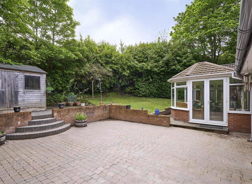 3 Woodlands Avenue, Off Bangor Road, Holywood, BT18 0ER