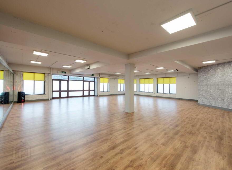 Unit 1, Knocknagow, North Quay, Carrick-On-Suir, A00B000