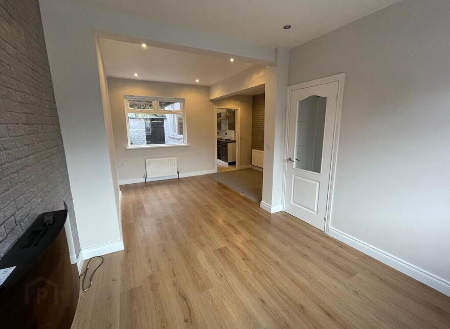 81 Strandburn Drive, Sydenham, Belfast, BT4 1NB