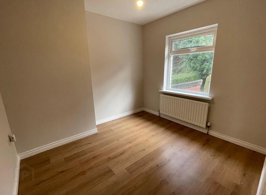 81 Strandburn Drive, Sydenham, Belfast, BT4 1NB