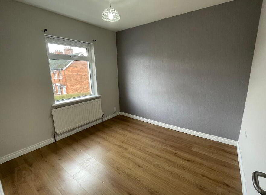 81 Strandburn Drive, Sydenham, Belfast, BT4 1NB
