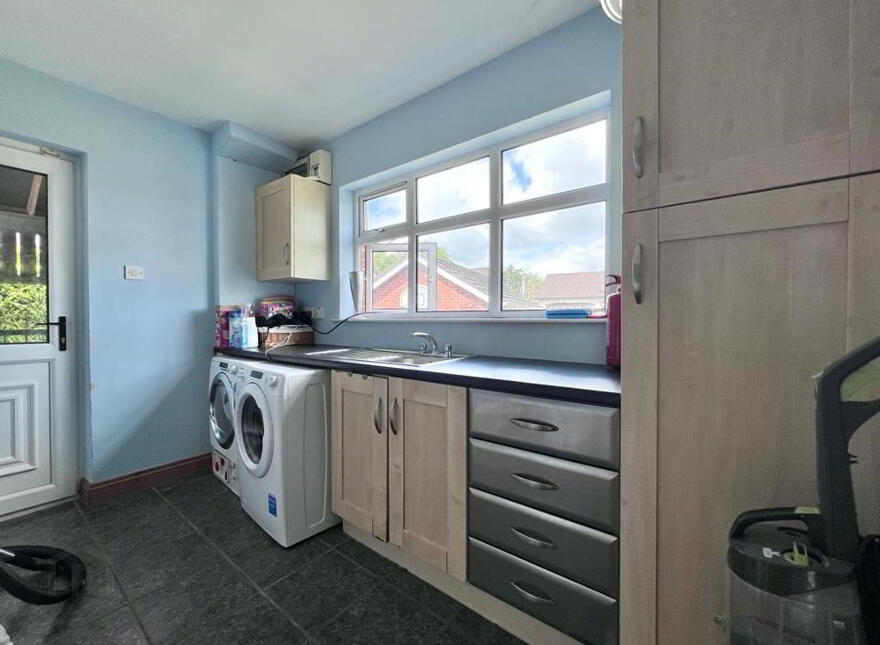11 Grange Park, Magherafelt, BT45 5RT