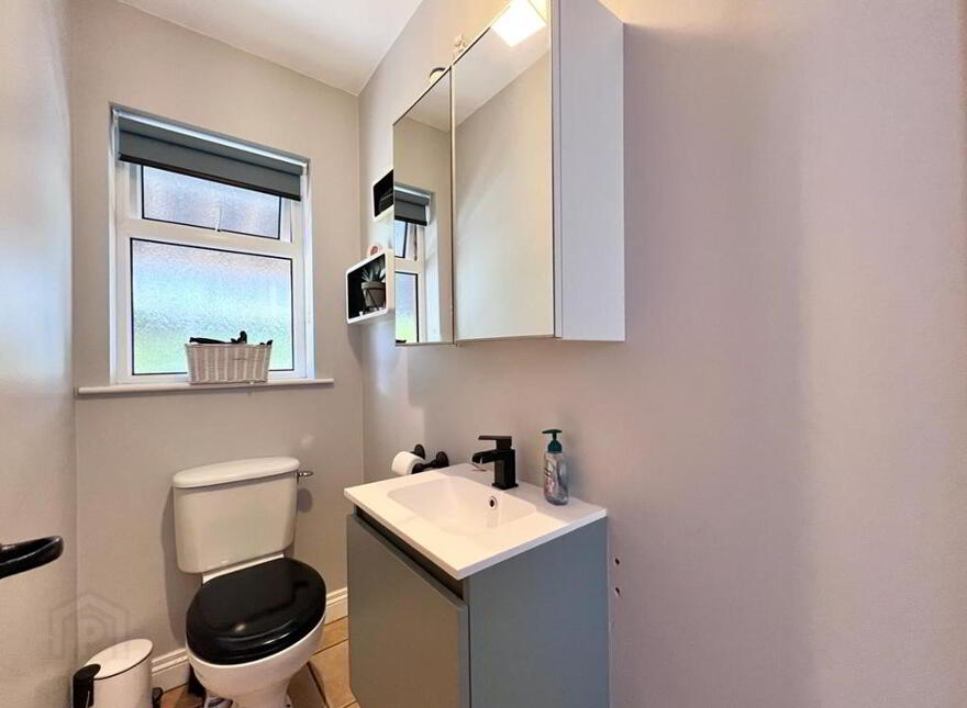 11 Grange Park, Magherafelt, BT45 5RT