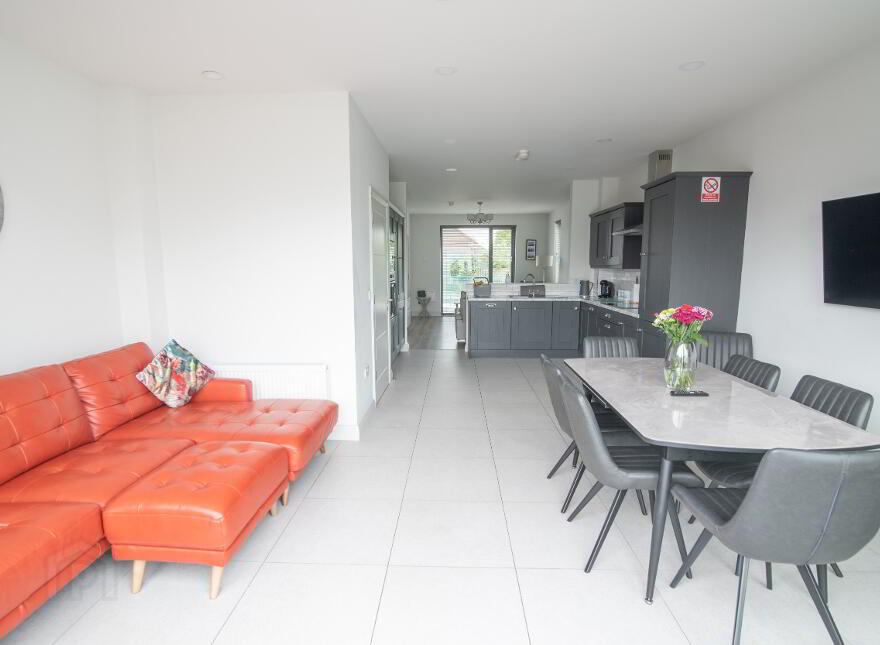 4 Hatheran Mews, Portstewart, BT55 7US