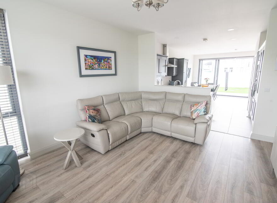 4 Hatheran Mews, Portstewart, BT55 7US