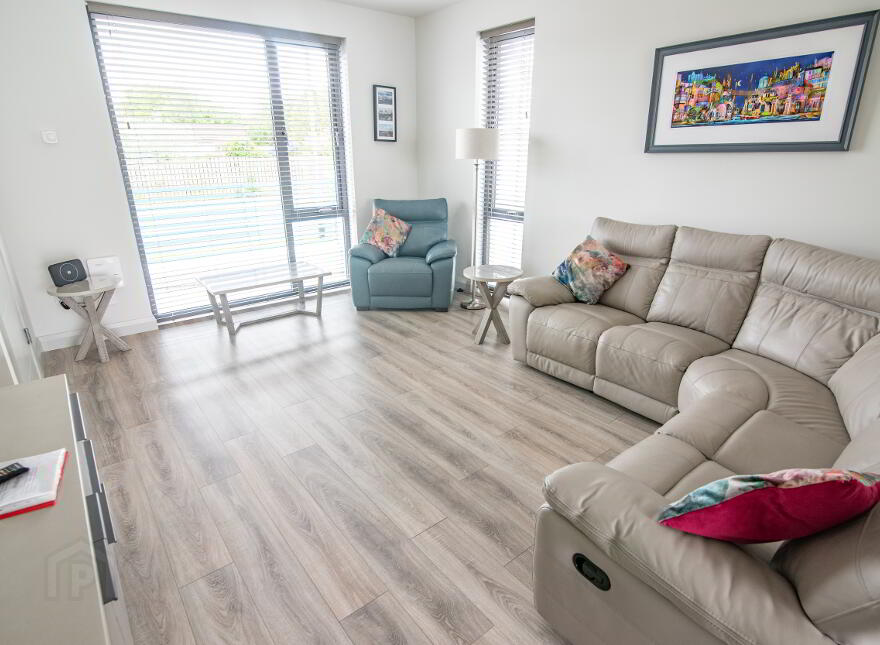4 Hatheran Mews, Portstewart, BT55 7US
