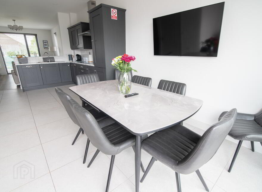 4 Hatheran Mews, Portstewart, BT55 7US