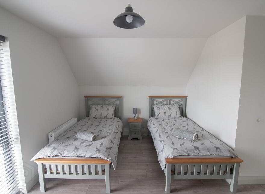 4 Hatheran Mews, Portstewart, BT55 7US